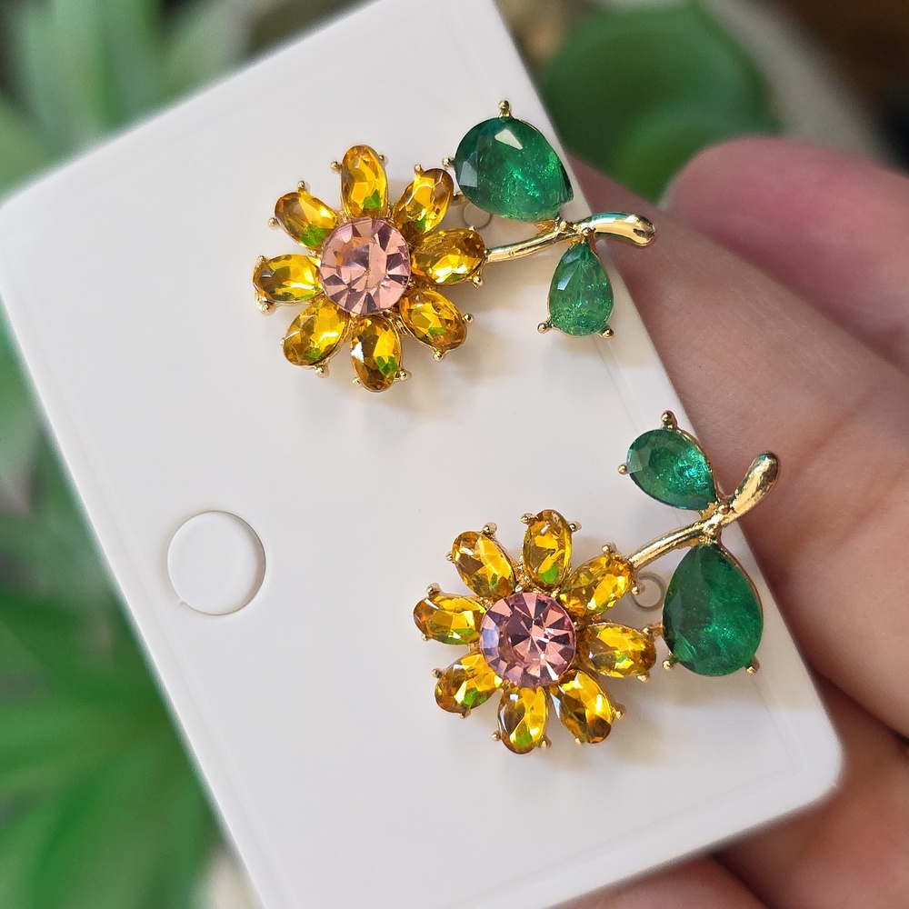 Yellow Flower Earrings - Picture 2 of 4